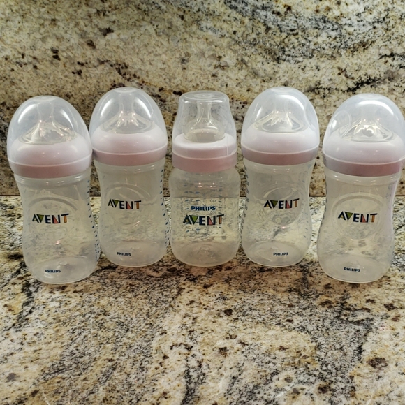 Avent Other - 5 Avent bottles